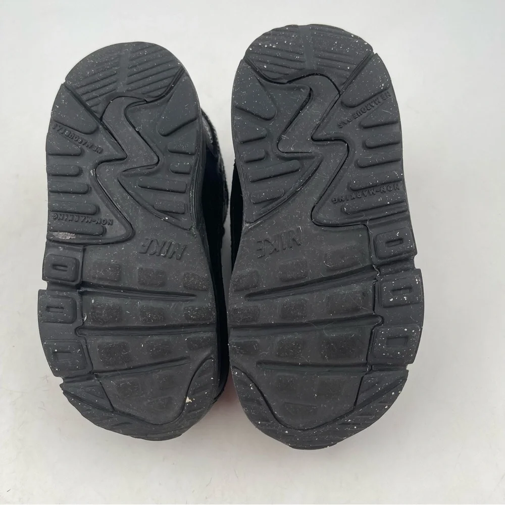 Nike Infant Air Max 90 LTR Triple Black Casual Athletic Shoes - Size 7 C